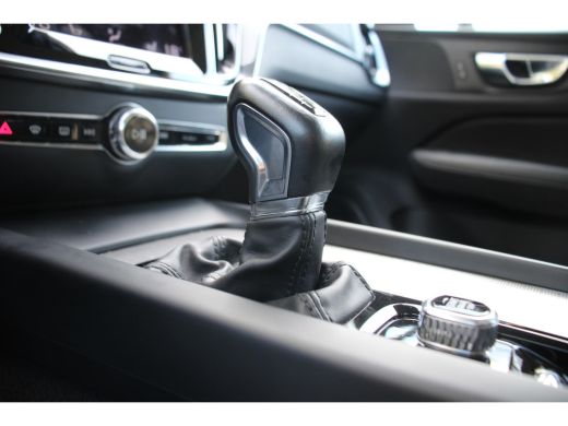 Volvo  V60 Volvo 2.0 T4 INSCRIPTION | 1e EIGENAAR! | PANODAK | POLESTAR ENGENEERED | LEDEREN MEMORY SEATS | ... ActivLease financial lease