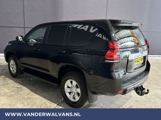 Toyota Land Cruiser 2.8 D-4D-F 177pk Automaat 3000kg Trekhaak Euro6 Airco | Camera | Navigatie | LM velgen Cruisecont...