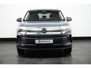 Volkswagen Tiguan Volkswagen 1.5eTSI 150PK DSG Life | Achteruitrijcamera | LED koplampen adaptief | Trekhaak elektr...