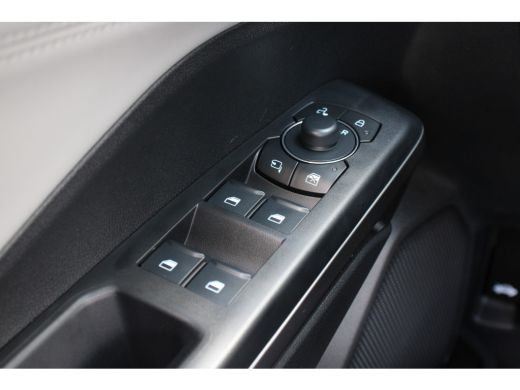 Ford Puma Gen-E PREMIUM 44kWh | PANO DAK | 19''LMV | DRIVER ASSIST PACK | WINTERPACK | ActivLease financial lease