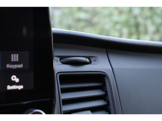 Ford Transit Custom 280 2.0TDCI | NL-AUTO! | 1 EIGENAAR! | CAMERA | NAVI (APPLE CARPLAY & ANDROID AUTO | VOORRUITVERW... ActivLease financial lease