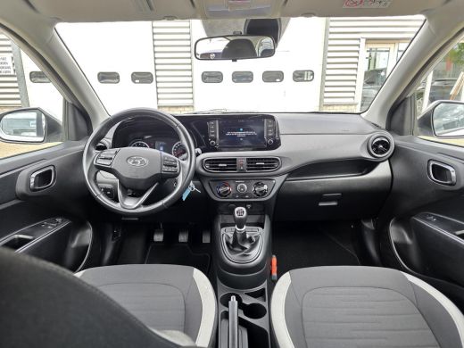 Hyundai i10 1.0 Comfort Smart | Airco | Achteruitrijcamera | Navigatie | Cruise control | Applecarplay en And... ActivLease financial lease