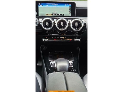 Mercedes A-Klasse 180 Business Solution AMG ActivLease financial lease