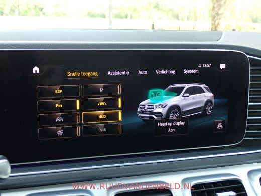 Mercedes GLE 400D 4MATIC AMG PREMIUM+ PANODAK/HEADUP/TREKHAAK ActivLease financial lease