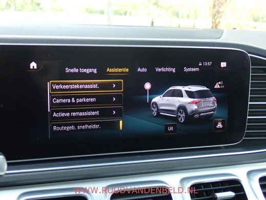 Mercedes GLE 400D 4MATIC AMG PREMIUM+ PANODAK/HEADUP/TREKHAAK ActivLease financial lease