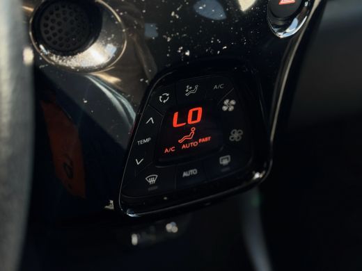 Peugeot 108 1.0 e-VTi Allure Camera achter | Apple carpay | Airco AUTO | Lichtmetalen velgen ActivLease financial lease