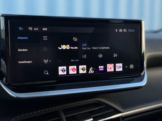 Peugeot 2008 GT 130pk | Achteruitrijcamera | Afwijkende dakkleur | Apple Carplay/Android Auto|telefoonintegrat... ActivLease financial lease