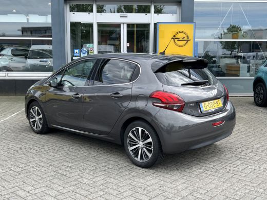 Peugeot 208 1.2 PureTech Allure | Achteruitrijcamera | Dimlichten automatisch | Parkeersensor achter ActivLease financial lease