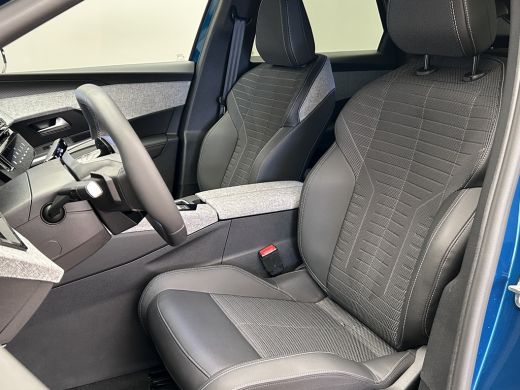 Peugeot 3008 Peugeot 1.2 Hybrid 136 Allure | Apple Carplay/Android Auto|telefoonintegratie premium | Cruise co... ActivLease financial lease