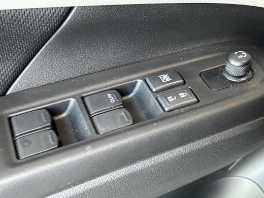 Suzuki Swift 1.2 Select Smart Hybrid **NAVIGATIE/ STOELVERWARMING/ APPLE CARPLAY & ANDROID AUTO/ DODEHOEKDETEC... ActivLease financial lease