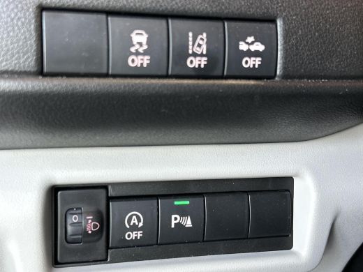 Suzuki Swift 1.2 Select Smart Hybrid **NAVIGATIE/ STOELVERWARMING/ APPLE CARPLAY & ANDROID AUTO/ DODEHOEKDETEC... ActivLease financial lease