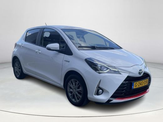 Toyota Yaris 1.5 Hybrid Dynamic ActivLease financial lease