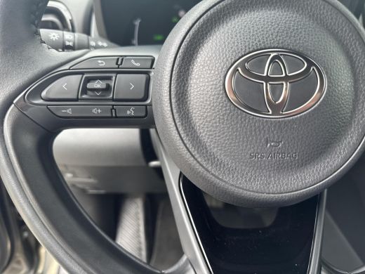 Toyota Yaris Cross 1.5 Hybrid 115 First Edition | 06-10141018 Voor meer informatie ActivLease financial lease