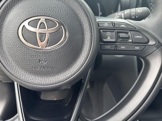 Toyota Yaris Cross 1.5 Hybrid 115 First Edition | 06-10141018 Voor meer informatie ActivLease financial lease