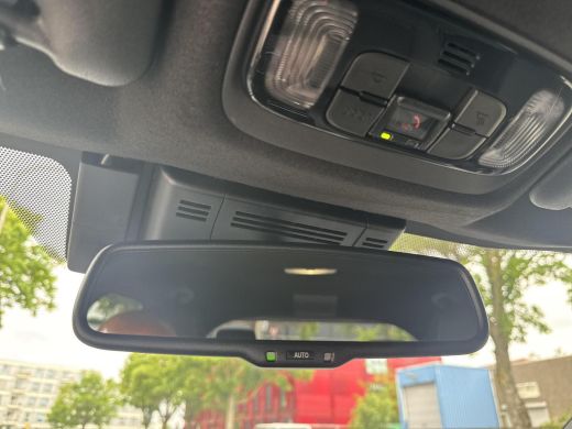 Toyota Yaris Cross 1.5 Hybrid 115 First Edition | 06-10141018 Voor meer informatie ActivLease financial lease