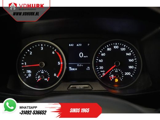 Volkswagen Crafter 35 2.0 TDI 140 pk DSG Aut. L3H2 EXPORT ONLY Navi/ Carplay/ PDC/ Cruise/ Trekhaak/ Airco ActivLease financial lease