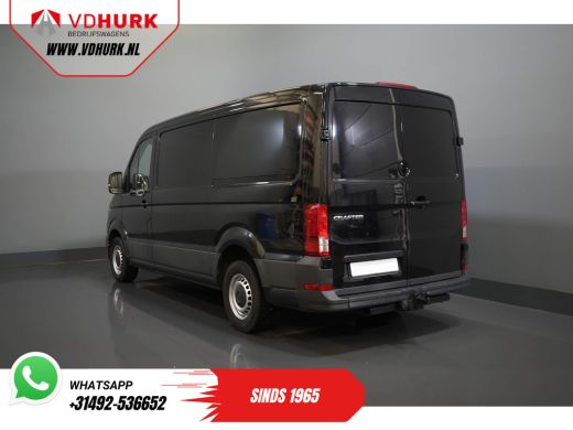 Volkswagen Crafter 35 2.0 TDI 140 pk DSG Aut. L3H2 EXPORT ONLY Navi/ Carplay/ PDC/ Cruise/ Trekhaak/ Airco ActivLease financial lease