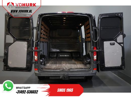 Volkswagen Crafter 35 2.0 TDI 140 pk DSG Aut. L3H2 EXPORT ONLY Navi/ Carplay/ PDC/ Cruise/ Trekhaak/ Airco ActivLease financial lease