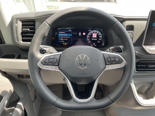Volkswagen Crafter 35 2.0 TDI L3H3 Highline 140 Pk Automaat | Trekhaakvoorbereiding | App-Connect | 3 Zits ActivLease financial lease