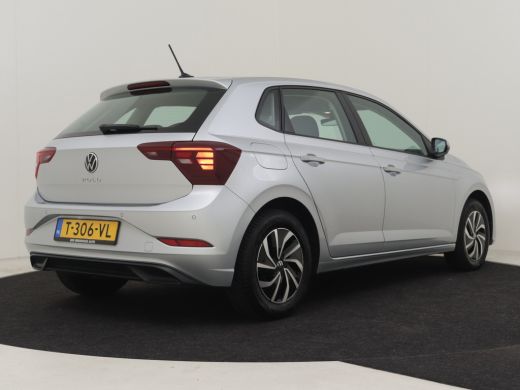 Volkswagen Polo 1.0 TSI 96pk Life | FABRIEKSGARANTIE TOT 09-2027 | Cruise control adaptief | Parkeersensoren v+a ... ActivLease financial lease