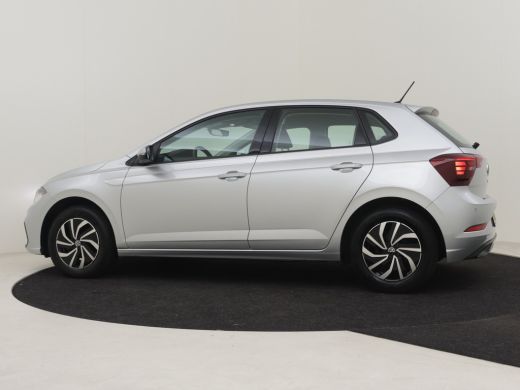 Volkswagen Polo 1.0 TSI 96pk Life | FABRIEKSGARANTIE TOT 09-2027 | Cruise control adaptief | Parkeersensoren v+a ... ActivLease financial lease