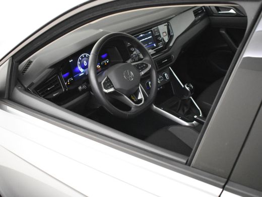 Volkswagen Polo 1.0 TSI 96pk Life | FABRIEKSGARANTIE TOT 09-2027 | Cruise control adaptief | Parkeersensoren v+a ... ActivLease financial lease