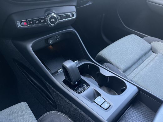 Volvo  XC40 1.5 T4 Plug-in Core Bright | Achteruitrijcamera | Apple Carplay/Android Auto|telefoonintegratie p... ActivLease financial lease