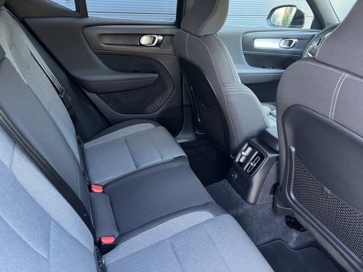 Volvo  XC40 1.5 T4 Plug-in Core Bright | Achteruitrijcamera | Apple Carplay/Android Auto|telefoonintegratie p... ActivLease financial lease