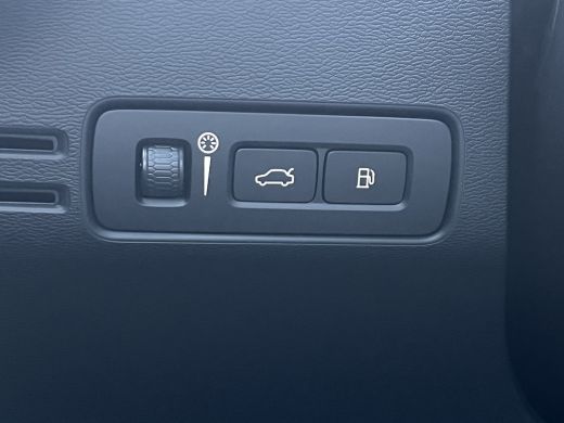 Volvo  XC40 1.5 T4 Plug-in Core Bright | Achteruitrijcamera | Apple Carplay/Android Auto|telefoonintegratie p... ActivLease financial lease