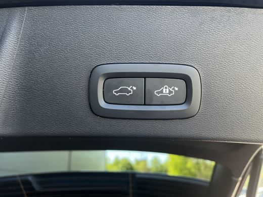 Volvo  XC40 1.5 T4 Plug-in Core Bright | Achteruitrijcamera | Apple Carplay/Android Auto|telefoonintegratie p... ActivLease financial lease