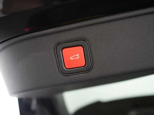 Alfa Romeo Junior Elettrica Veloce 54 kWh | Achteruitrijcamera | Airco (automatisch) | Cruise control adaptief ActivLease financial lease