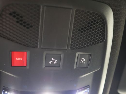 Alfa Romeo Junior Elettrica Veloce 54 kWh | Achteruitrijcamera | Airco (automatisch) | Cruise control adaptief ActivLease financial lease