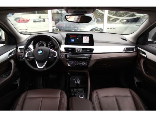 BMW X2 sDrive18i F39 High Executive Edition | 1e eigenaar | NL auto | Trekhaak | Head up | Leer | LED | Navi | PDC | 17 inch | inc BTW | Stoelverwarming | Automaat | 140 pk| ➡️ ActivLease financial lease