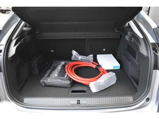 Citroën Ë-C4 C Series 50kWh | Navigatie | Achteruitrijcamera | HUD | Draadloos Apple Carplay & Android Auto | ... ActivLease financial lease