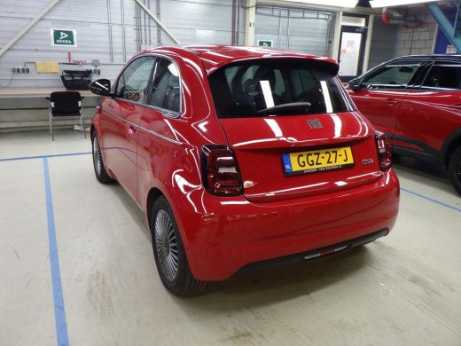 Fiat 500 Urban 42 kWh 3 Fase | Pack Style | Navigatie | Keyless | Climate Control | 16"LMV | Cruise Contro... ActivLease financial lease
