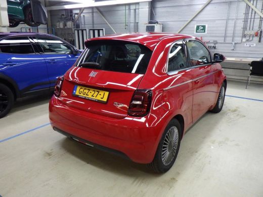 Fiat 500 Urban 42 kWh 3 Fase | Pack Style | Navigatie | Keyless | Climate Control | 16"LMV | Cruise Contro... ActivLease financial lease