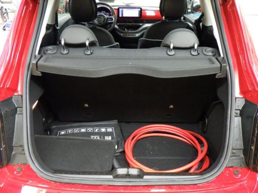 Fiat 500 Urban 42 kWh 3 Fase | Pack Style | Navigatie | Keyless | Climate Control | 16"LMV | Cruise Contro... ActivLease financial lease