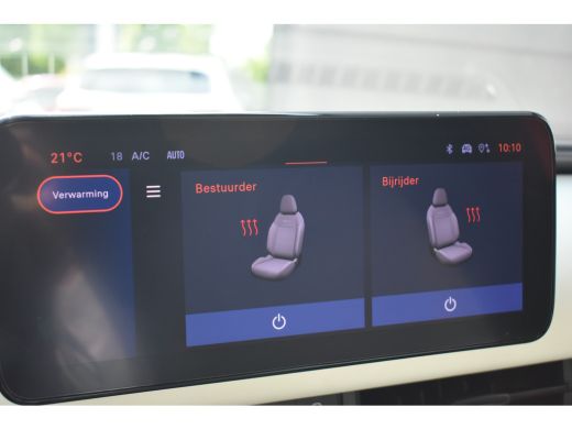 Fiat 600E La Prima 54 kWh 3 Fase | Vol-Leder | Massage | Adaptive Cruise | Stoelverwarming | Elektr. Achter... ActivLease financial lease