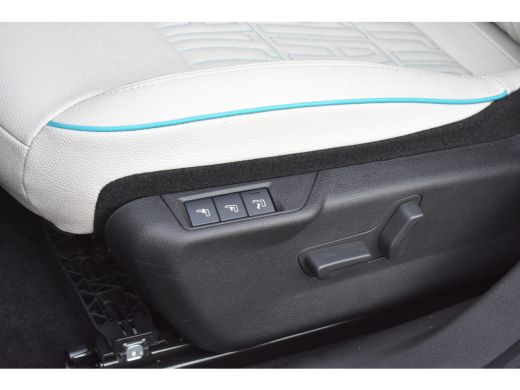 Fiat 600 La Prima 54 kWh 3 Fase | Vol-Leder | Adaptive Cruise | Massage | Elektr. Achterklep | Stoelverwar... ActivLease financial lease