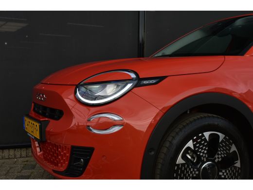 Fiat 600 La Prima 54 kWh 3 Fase | Vol-Leder | Adaptive Cruise | Massage | Elektr. Achterklep | Stoelverwar... ActivLease financial lease