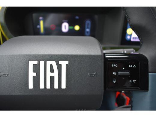 Fiat Grande Panda La Prima 11 kW 44 kWh DEMO-DEAL! | Achteruitrijcamera | Draadloze Carplay | Stoel/Stuur verwarmin... ActivLease financial lease