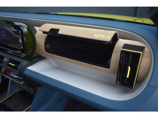 Fiat Grande Panda La Prima 11 kW 44 kWh DEMO-DEAL! | Achteruitrijcamera | Draadloze Carplay | Stoel/Stuur verwarmin... ActivLease financial lease