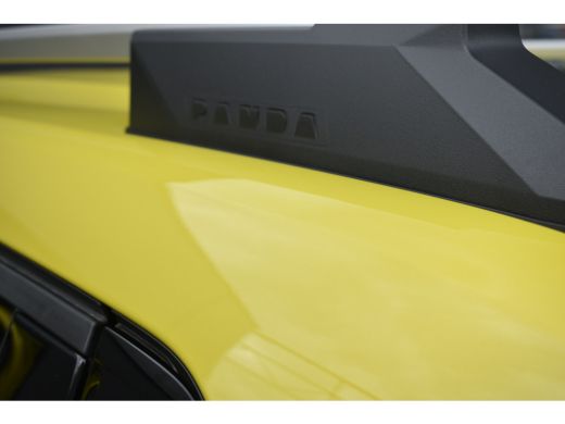 Fiat Grande Panda La Prima 11 kW 44 kWh DEMO-DEAL! | Achteruitrijcamera | Draadloze Carplay | Stoel/Stuur verwarmin... ActivLease financial lease