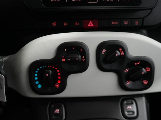 Fiat Panda 1.0 Hybrid Pandina | Airconditioning handmatig | Cruise control ActivLease financial lease