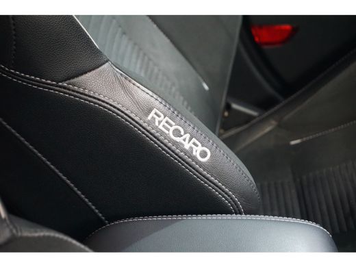 Ford Puma 1.5 EcoBoost 200pk ST-X | Performance Pack | Panoramadak | Orig. NL + onderhoud! | B&O | Winter P... ActivLease financial lease