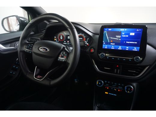 Ford Puma 1.5 EcoBoost 200pk ST-X | Performance Pack | Panoramadak | Orig. NL + onderhoud! | B&O | Winter P... ActivLease financial lease