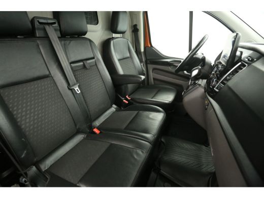 Ford Transit Custom 290 2.0 TDCI L1H1 Sport 185PK Automaat Airco Camera Cruise Carplay PDC LED 3 Persoons 18"LMV Trek... ActivLease financial lease