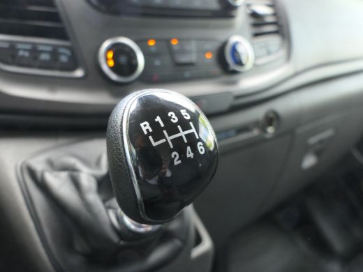 Ford Transit Custom 320 2.0 TDCI L2H1 Trend | 3-Zits | Navigatie | BLIS | Camera | DAB | Stoelverwarming | Voorruit V... ActivLease financial lease