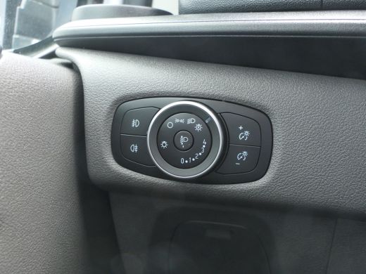Ford Transit Custom 320 2.0 TDCI L2H1 Trend | 3-Zits | Navigatie | BLIS | Camera | DAB | Stoelverwarming | Voorruit V... ActivLease financial lease