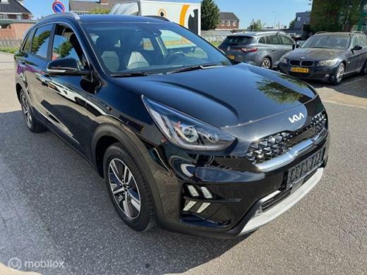 Kia Niro 1.6 GDi PHEV DynamicPlusLine 55km volledig electrisch rijden Hierna hybride , Dodehoek detectie ,... ActivLease financial lease